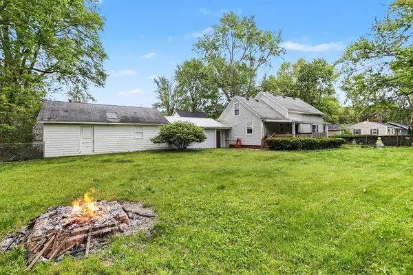 1743 Colby Avenue, Kalamazoo, MI 49004