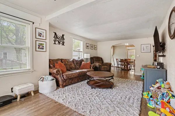 1743 Colby Avenue, Kalamazoo, MI 49004