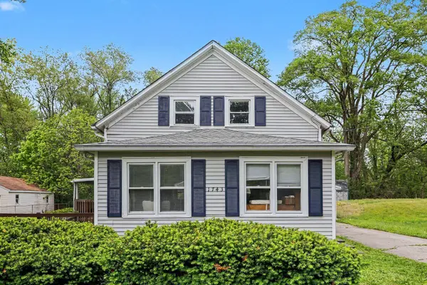 1743 Colby Avenue, Kalamazoo, MI 49004