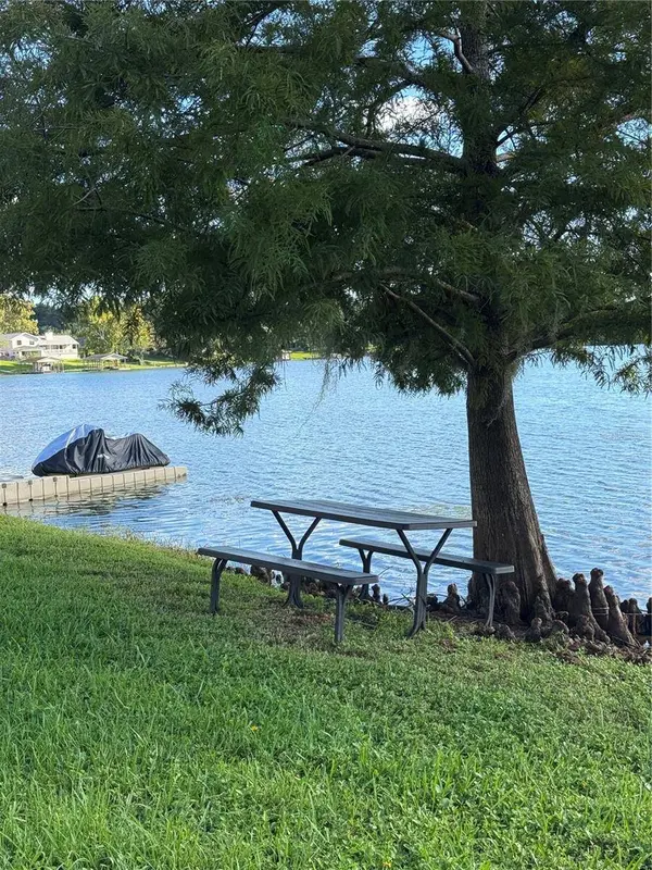 620 ORANGE DR #225, Altamonte Springs, FL 32701