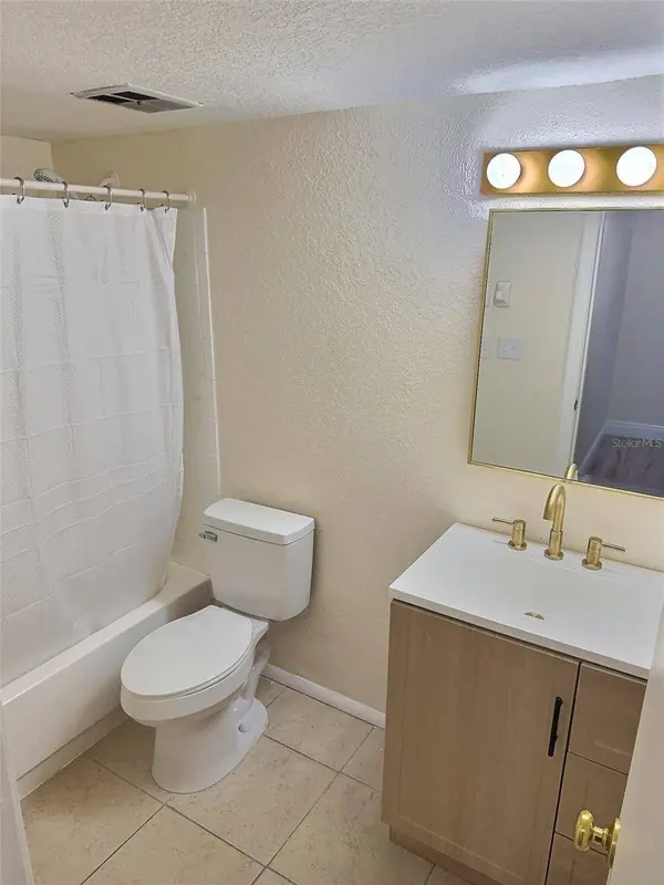 620 ORANGE DR #225, Altamonte Springs, FL 32701