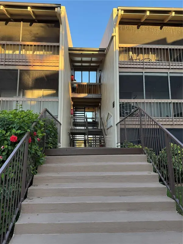 620 ORANGE DR #225, Altamonte Springs, FL 32701