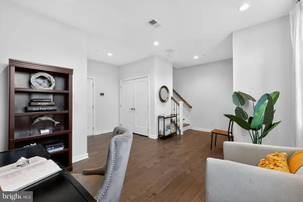 11 HEDLEY LN, Hatboro, PA 19040