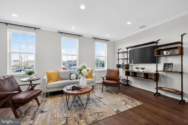 11 HEDLEY LN, Hatboro, PA 19040