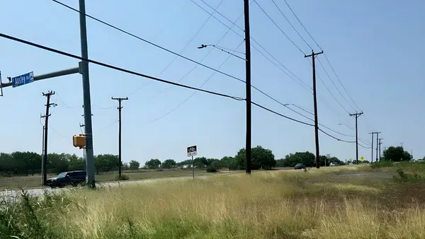 S Zarzamora St, San Antonio, TX 78224