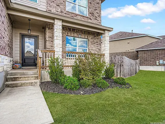 31773 Nimbus Dr, Bulverde, TX 78163-2564