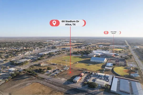 150 S Stadium Rd, Alice, TX 78332-6829