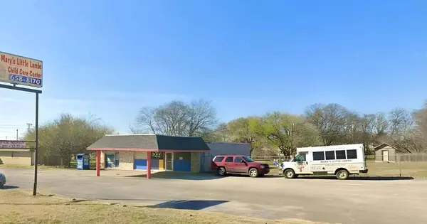 Oak St, Schertz, TX 78154
