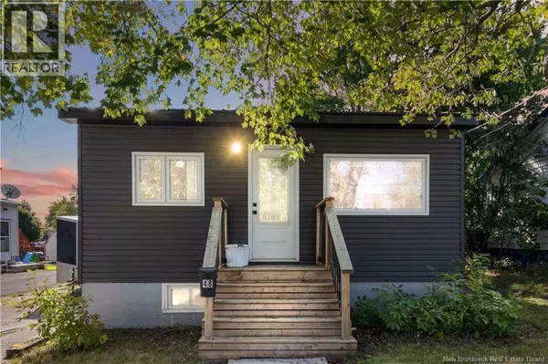 48 Eighth Street, Moncton, NB E1E3E9