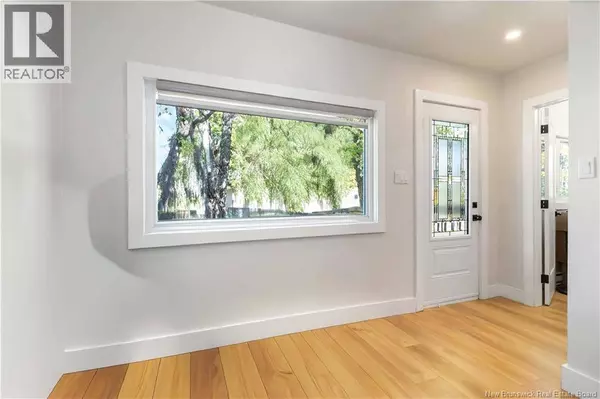 48 Eighth Street, Moncton, NB E1E3E9