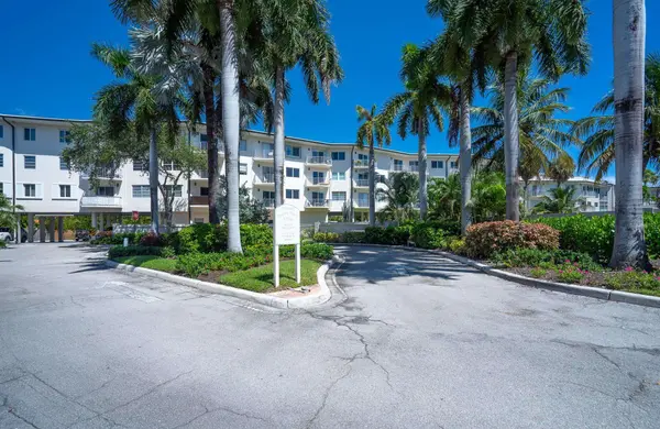 1967 S Ocean BLVD #104, Lauderdale By The Sea, FL 33062