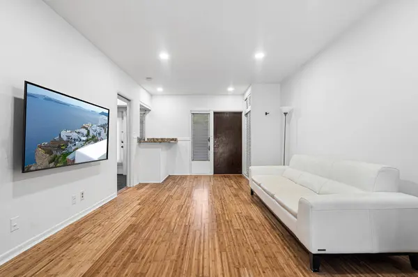 1967 S Ocean BLVD #104, Lauderdale By The Sea, FL 33062