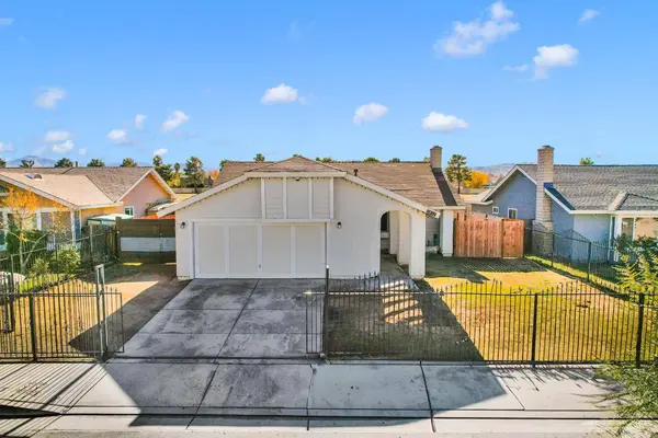 3812 Triton Drive, Palmdale, CA 93550