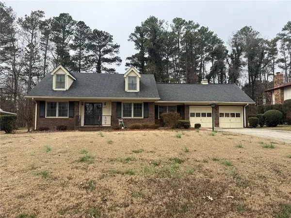 5705 Orly, Atlanta, GA 30349