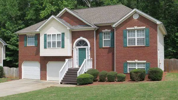944 Aspen DR, Lithia Springs, GA 30122