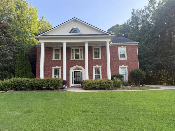 102 Westmont WAY, Tyrone, GA 30290