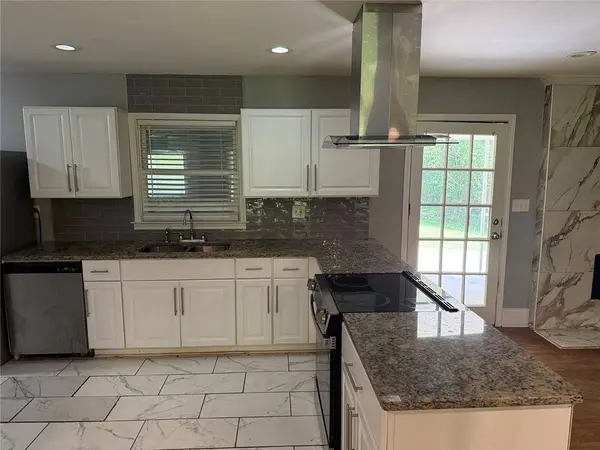 4330 Stonewall Tell Rd RD, Atlanta, GA 30349