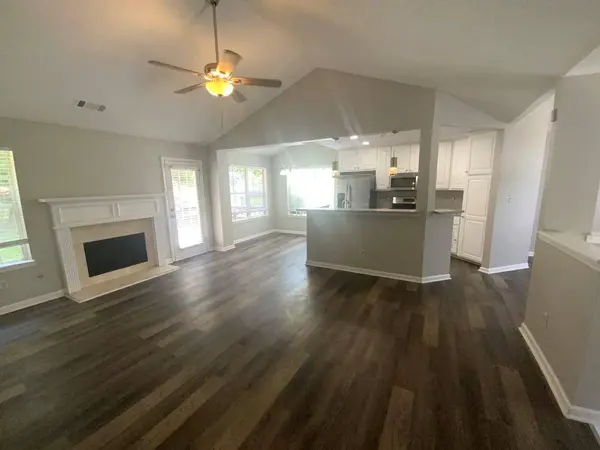 205 Buffington DR, Union City, GA 30291