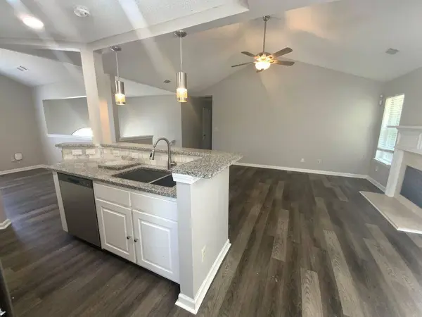 205 Buffington DR, Union City, GA 30291