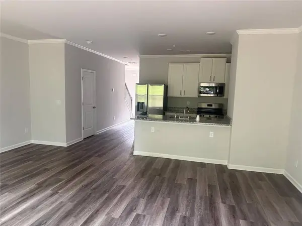 8678 Lakeview Cmns Commons, Jonesboro, GA 30238