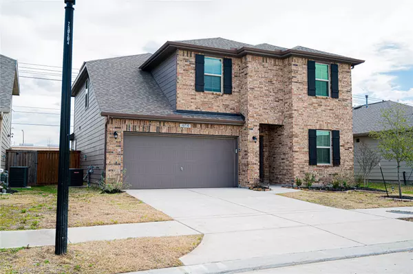 10730 Nathaniel Valley PATH, Houston, TX 77016