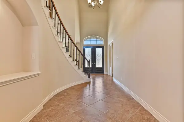 12611 Windy Bridge LN, Pearland, TX 77584