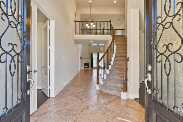 12611 Windy Bridge LN, Pearland, TX 77584