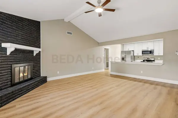 11742 N Willow CIR, Houston, TX 77071
