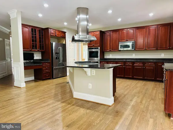 15280 RIDING CLUB DR, Haymarket, VA 20169