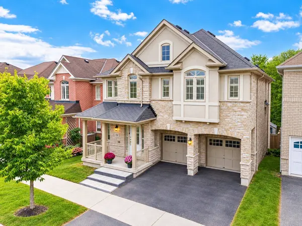 33 Mosely CRES, Ajax, ON L1Z 0M9