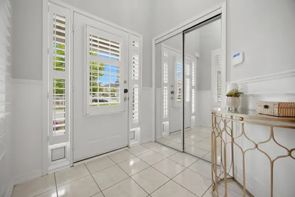 33 Mosely CRES, Ajax, ON L1Z 0M9