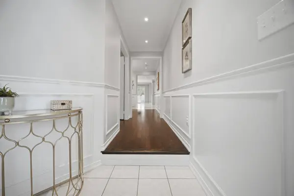 33 Mosely CRES, Ajax, ON L1Z 0M9