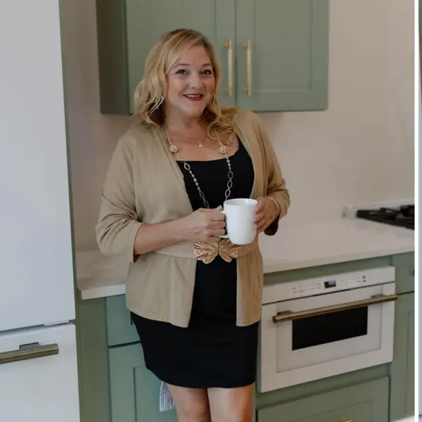 Carol Duke | Lake of the Ozarks Agent/Broker & 2026 Missouri Real Estate Leader