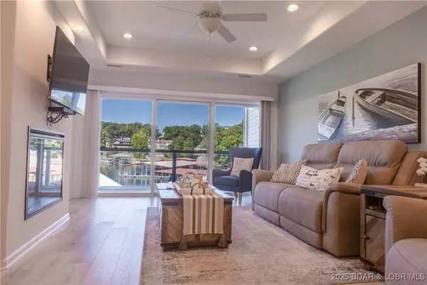 278 Emerald Bay ST #2A, Lake Ozark, MO 65049