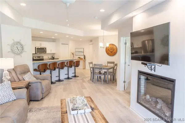 278 Emerald Bay ST #2A, Lake Ozark, MO 65049