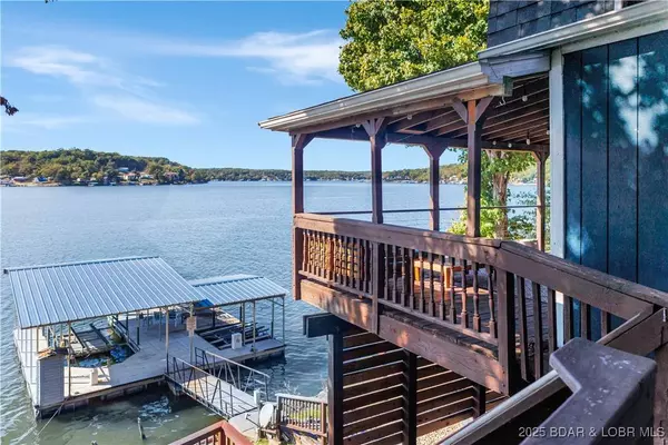 27910 Lyndsey LN, Rocky Mount, MO 65072