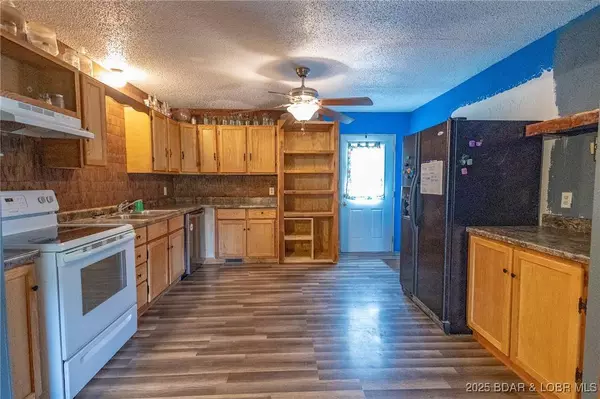 2158 Highway 17, Iberia, MO 65486