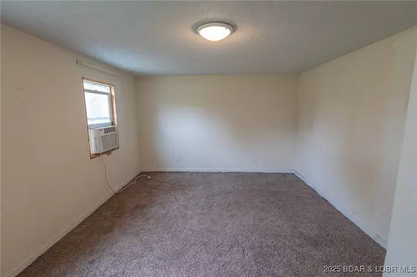 2158 Highway 17, Iberia, MO 65486