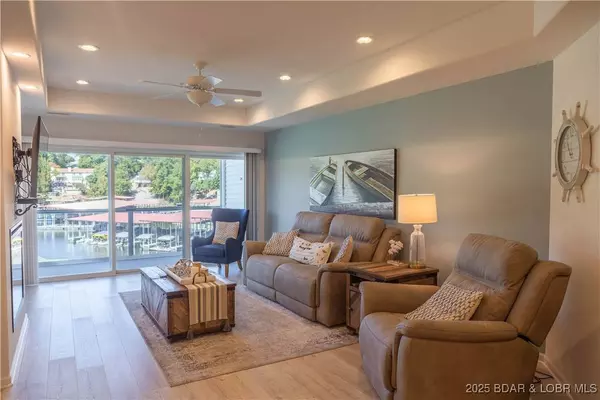 278 Emerald Bay ST #2A, Lake Ozark, MO 65049