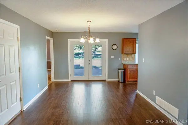 3796 Meadow LN, Osage Beach, MO 65065