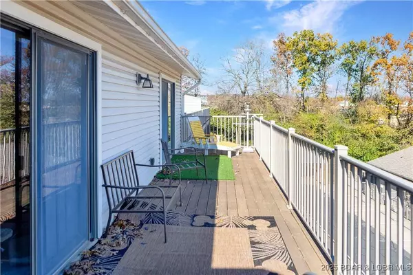 74 Eleven West CT #2C, Sunrise Beach, MO 65079