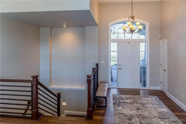 262 Cordoba PT, Sunrise Beach, MO 65079