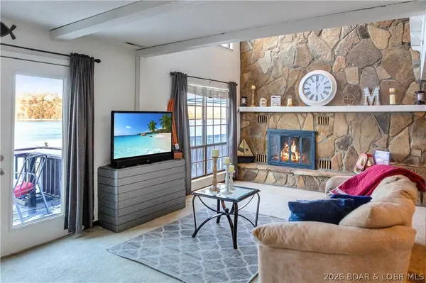 365 Osage Heritage CIR #2B, Linn Creek, MO 65052