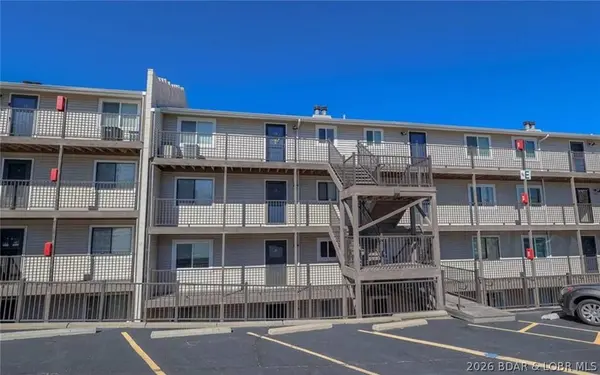 5499 Three Seasons RD #E-5, Osage Beach, MO 65049