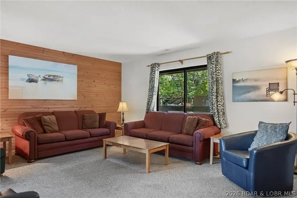 37 Lone Oak CT #37, Sunrise Beach, MO 65079