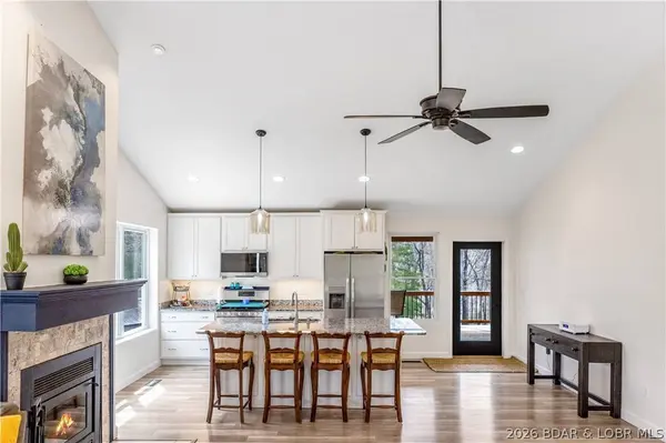 2245 Pier Thirty One RD, Camdenton, MO 65020