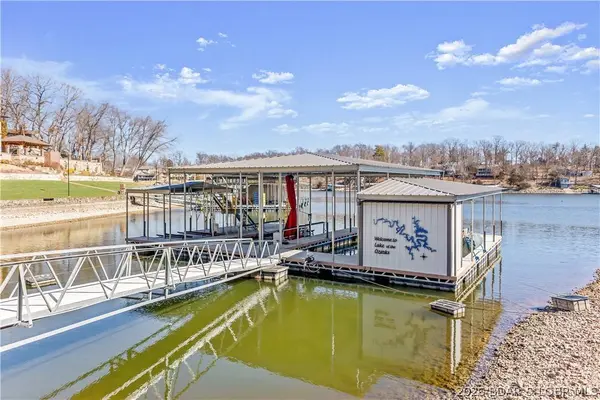 795 Blue Water Bay DR, Sunrise Beach, MO 65079