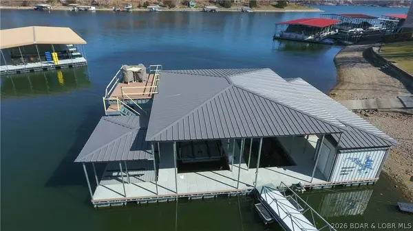 795 Blue Water Bay DR, Sunrise Beach, MO 65079