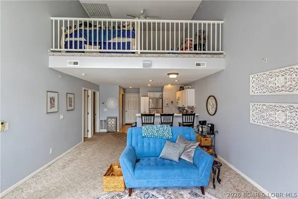 521 Park Place DR #4D, Kaiser, MO 65047