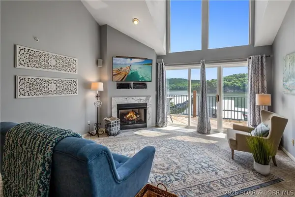 521 Park Place DR #4D, Kaiser, MO 65047